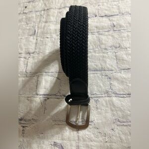 TILLEY ENDURABLES MADE IN CANADA 4639-101 BLACK STRETCH WITH SILVER TONE BELT